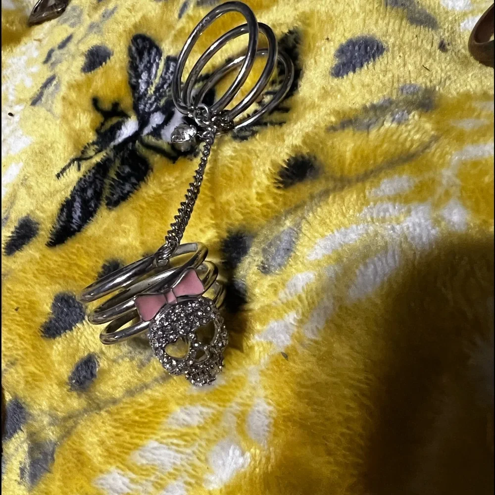 Mixed accessory BUNDLE - Picture 9 of 9